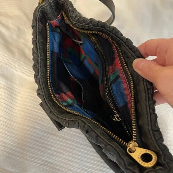 Marc by Marc Jacobs Leather Dreamy Letter Embossed Crossbody Bag Black - Picture 8 of 15